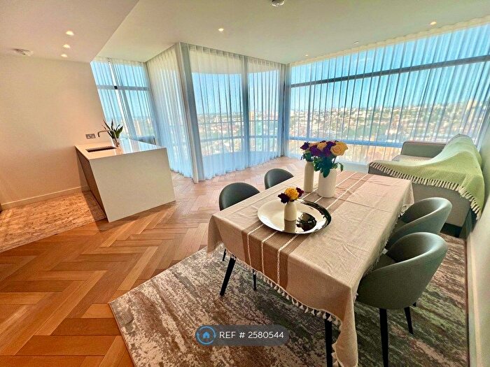 2 Bedroom Flat To Rent In Principal Tower, London, EC2A