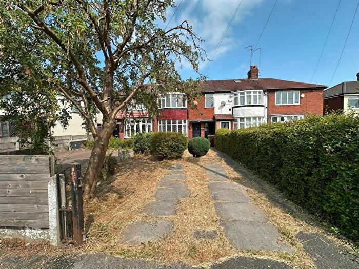 2 Bedroom Terraced House To Rent In Lilmore Avenue, Manchester, M40