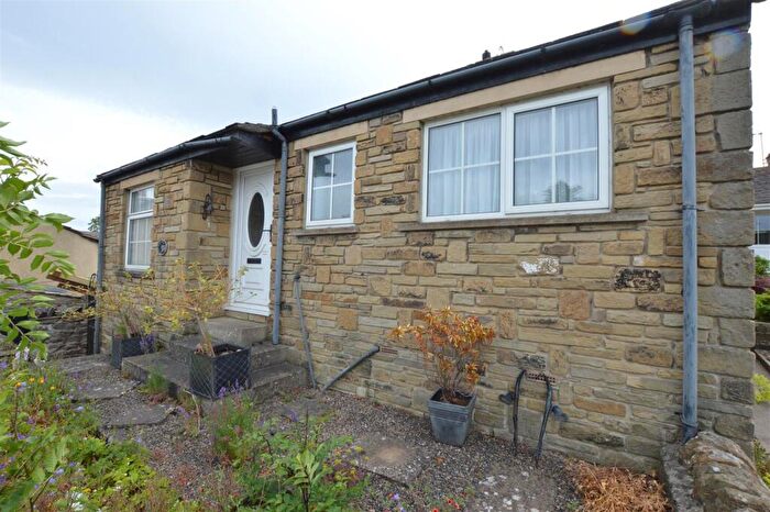 2 Bedroom Detached Bungalow For Sale In Chantry Garth, West Witton, Wensleydale, DL8