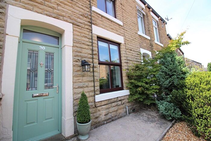 2 Bedroom Terraced House To Rent In Queen Street, Hadfield, Glossop, SK13