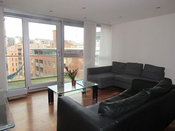 2 Bedroom Flat To Rent In The Edge, Salford, M3