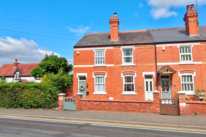 2 Bedroom End Of Terrace House For Sale In Birmingham Road, Blakedown, DY10