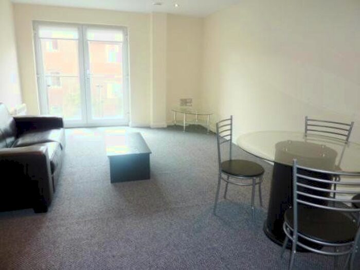2 Bedroom Flat To Rent In Lawson Street, Preston, PR1