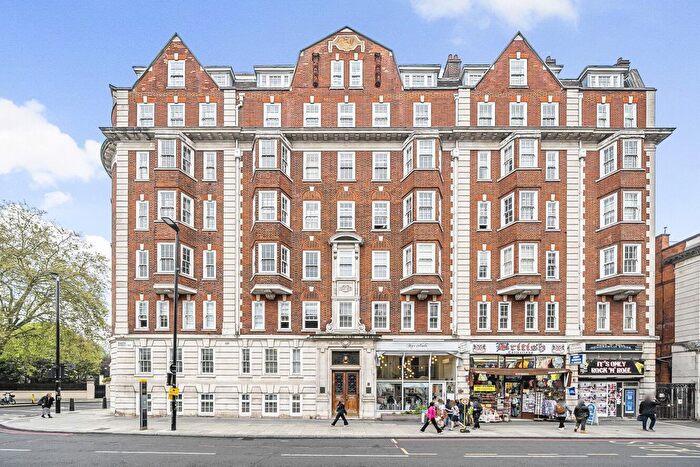 2 Bedroom Flat For Sale In Baker Street, London, NW1