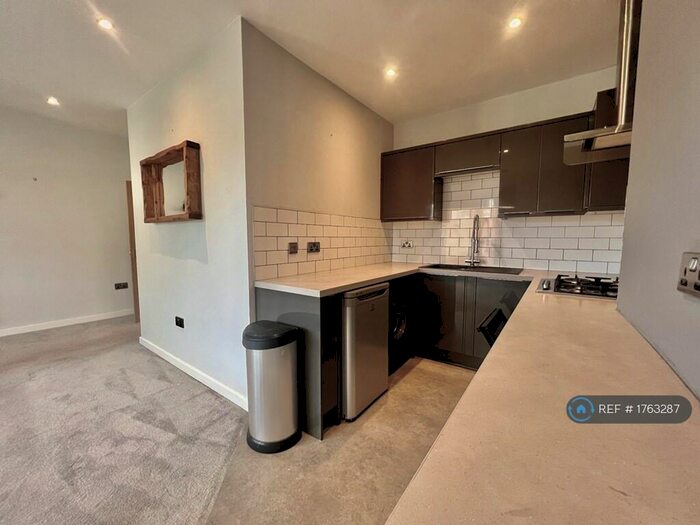 2 Bedroom Flat To Rent In Goldstone Villas, Hove, BN3