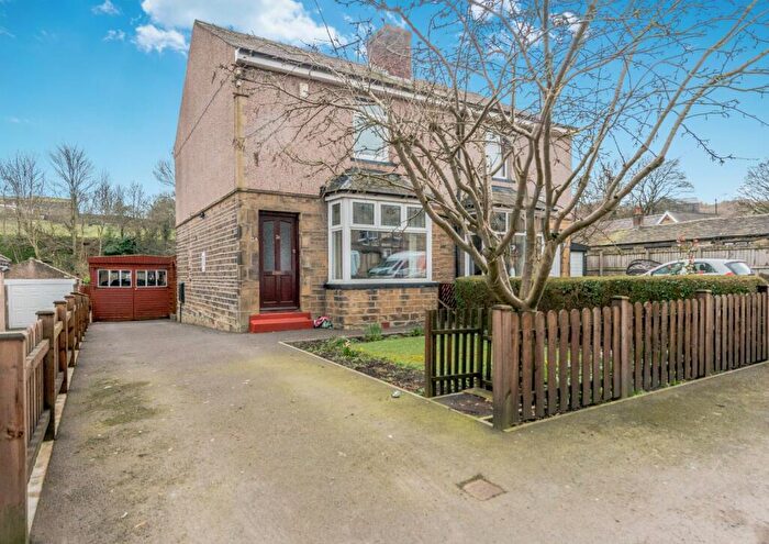 2 Bedroom Semi Detached House For Sale In Walker Road, Oakenshaw, Bradford, West Yorkshire, BD12
