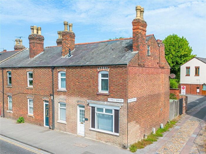 3 Bedroom End Of Terrace House For Sale In Cyprus Terrace, Devizes, Wiltshire, SN10