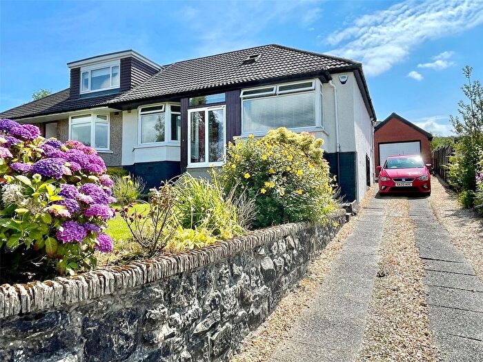 2 Bedroom Bungalow For Sale In Campsie Drive, Milngavie, Glasgow, East Dunbartonshire, G62