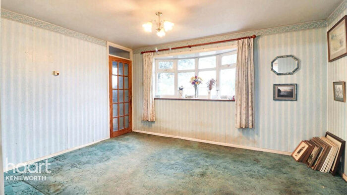 3 Bedroom End Of Terrace House For Sale In Watling Road, Kenilworth, CV8