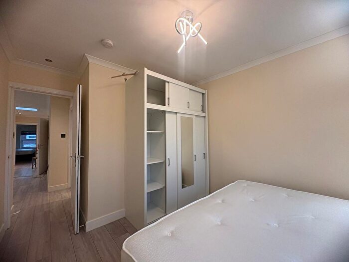 3 Bedroom Flat To Rent In Uxbridge Road, Hanwell, W7