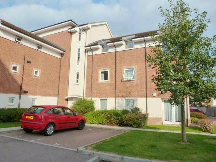 2 Bedroom Apartment To Rent In Chequers Field, Welwyn Garden City, AL7