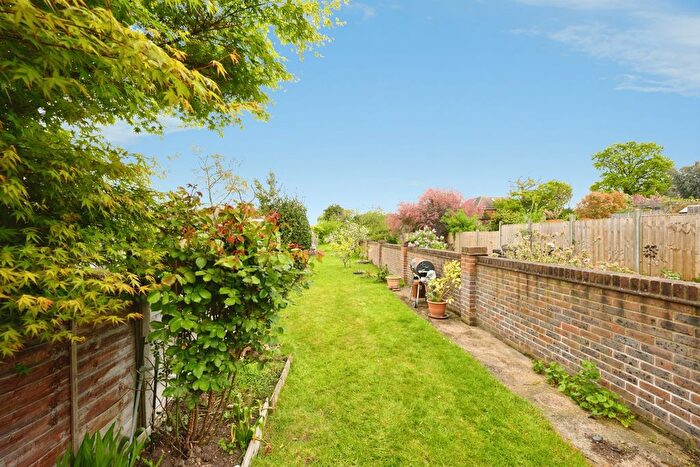 2 Bedroom Terraced House For Sale In Alberta Avenue, Cheam, Sutton, SM1