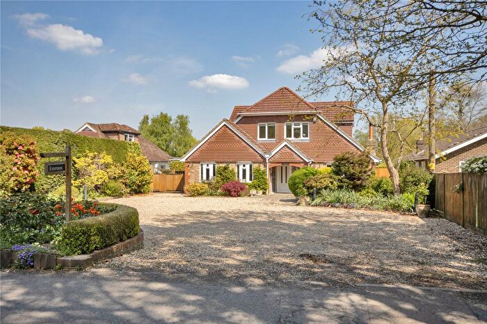 3 Bedroom Bungalow For Sale In Broomfield Road, Kingswood, Maidstone, Kent, ME17