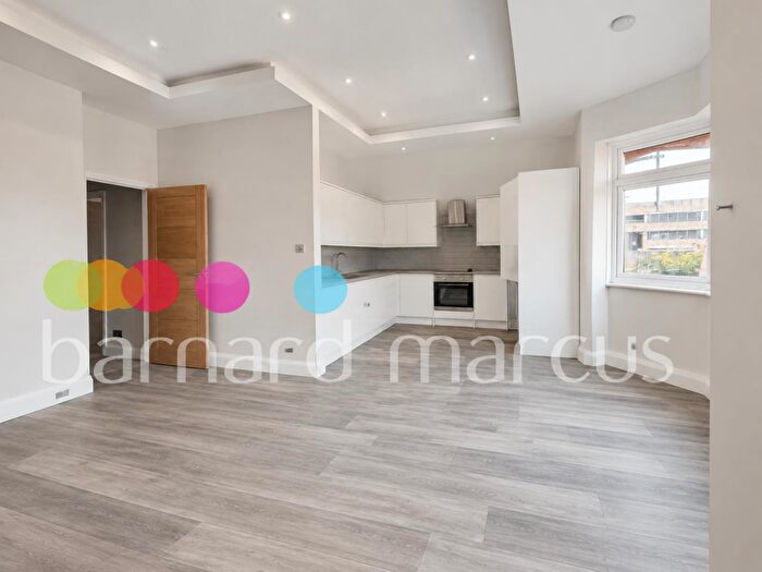 2 Bedroom Flat To Rent In Whytecliffe Road South, Purley, CR8