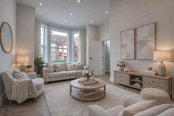 3 Bedroom Semi-Detached House To Rent In Spencer Road, Southsea, PO4