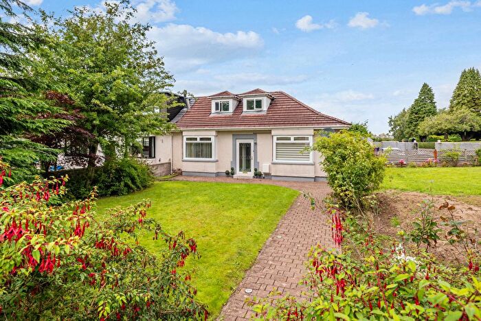 4 Bedroom Semi-Detached House For Sale In Laggan Road, Glasgow, G43