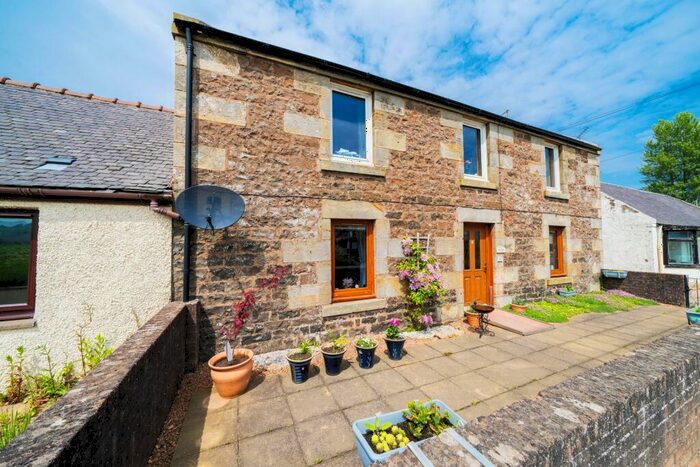 2 Bedroom Flat For Sale In Ceres Road, Pitscottie, KY15