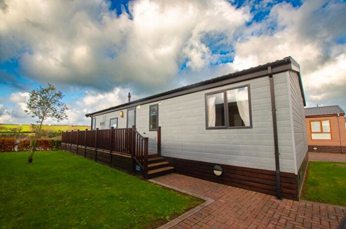 3 Bedroom Caravan For Sale In Padstow Terrace Juliots Well Holiday Park, Camelford, PL32
