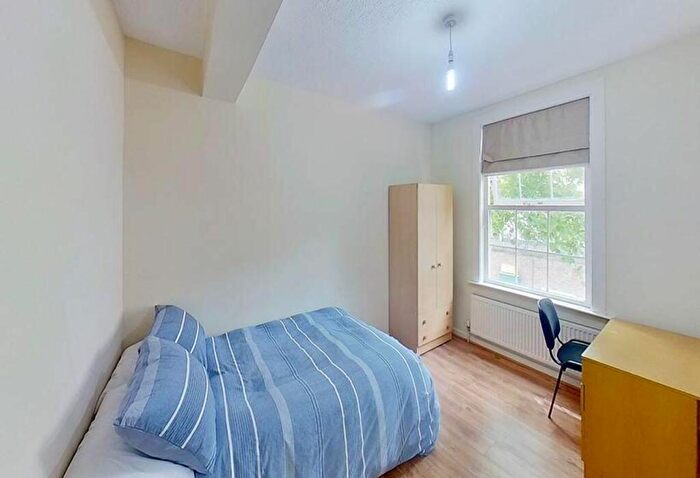 6 Bedroom House To Rent In North Sherwood Street, Nottingham, NG1