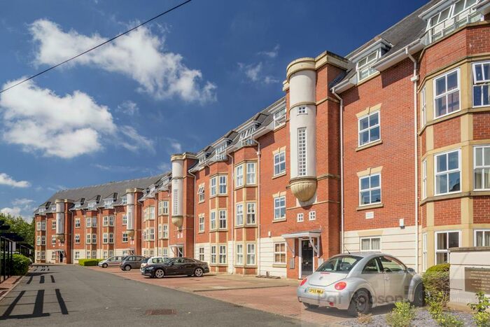 2 Bedroom Apartment To Rent In Regency Court, Jesmond, NE2