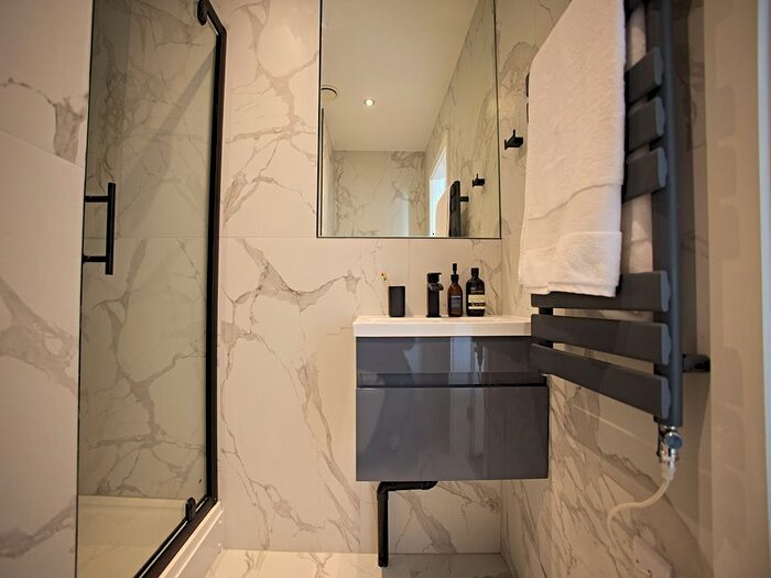 1 Bedroom Flat To Rent In Eastgate Eastgate, Leeds, LS2