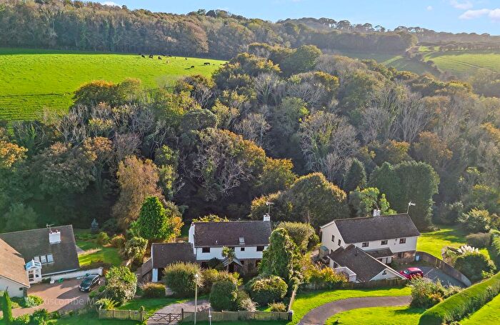 5 Bedroom Detached House For Sale In Perches Close, Plymouth, PL8