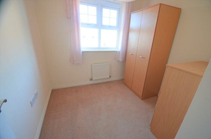 2 Bedroom Flat To Rent In Bressay Drive, Mill Hill, NW7