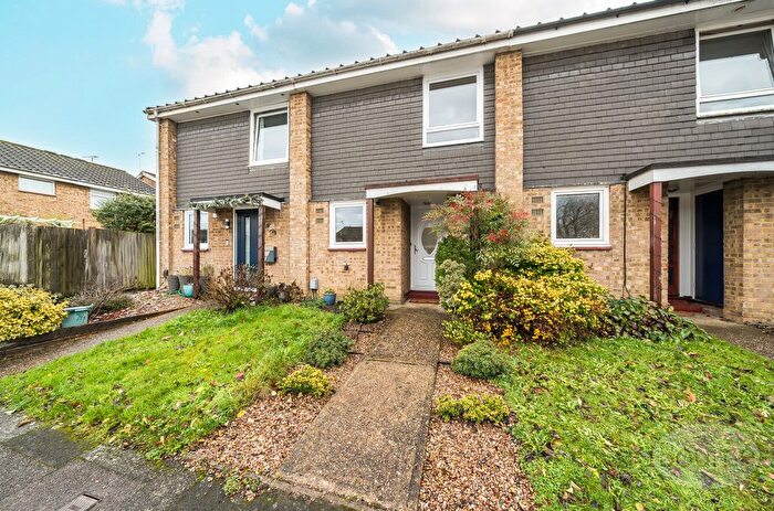 3 Bedroom Terraced House For Sale In Silversmiths Way, Woking, Surrey, GU21