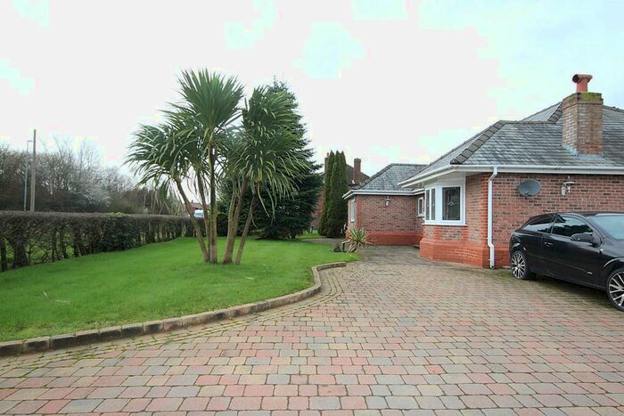 2 Bedroom Bungalow To Rent In Manchester Road, Woolston, Warrington, WA1