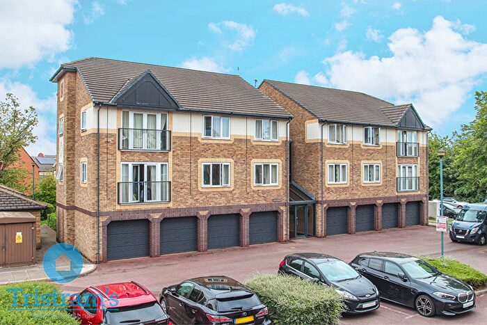 2 Bedroom Flat To Rent In Manor Park Court, Derby, DE22