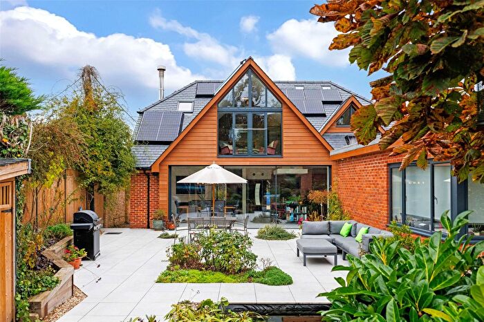 5 Bedroom Detached House For Sale In Kiln Lane, Winkfield, Windsor, Berkshire, SL4