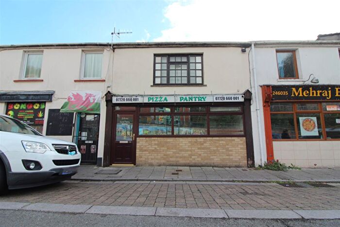 Property For Sale In Main Street, Crumlin, NP11