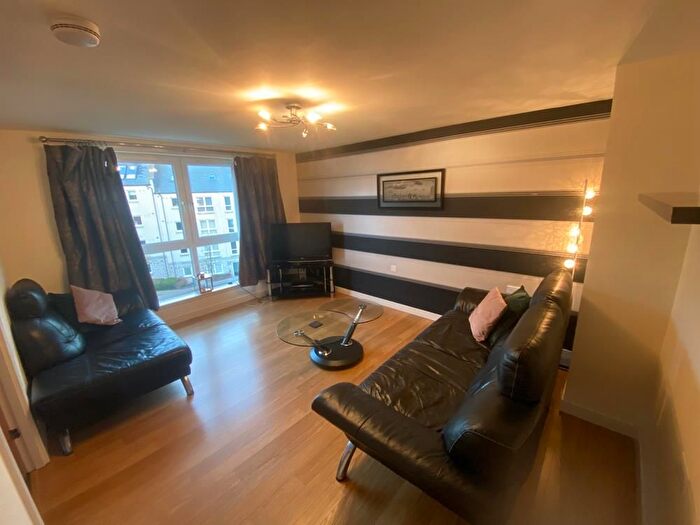 2 Bedroom Flat To Rent In Dee Village, Millburn Street, AB11