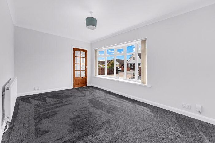 3 Bedroom Detached Bungalow For Sale In Seaford Road, Cleethorpes, DN35