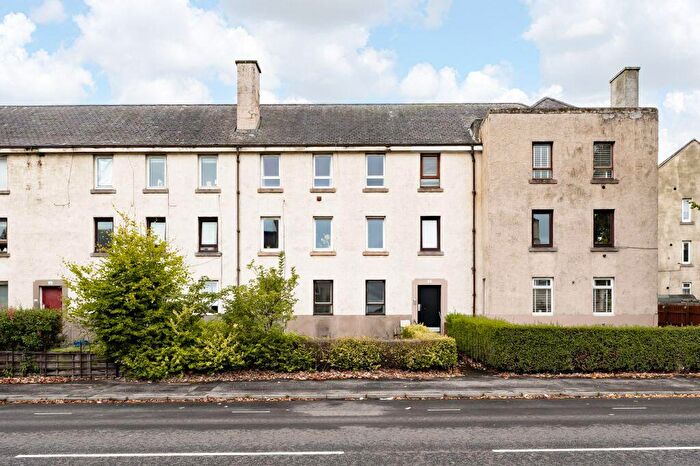 2 Bedroom Flat For Sale In / Craigentinny Road, Edinburgh, EH7