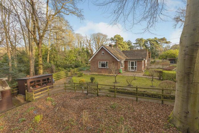 2 Bedroom Bungalow For Sale In Davey Hill, Cromer, Norfolk NR27