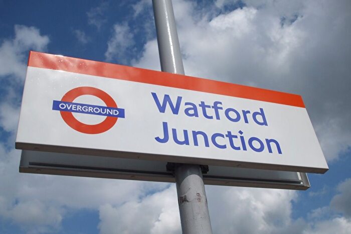 1 Bedroom Flat For Sale In Loates Lane, Watford, WD17