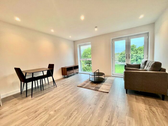 1 Bedroom Flat To Rent In Burley Road, Burley, Leeds, LS4