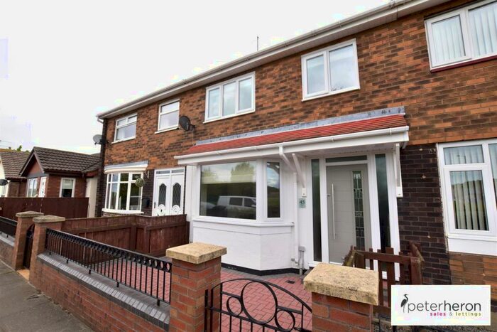 3 Bedroom Semi-Detached House To Rent In Bexhill Road, Town End Farm, Sunderland, SR5