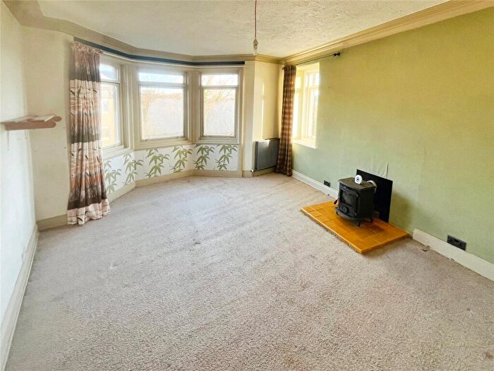 1 Bedroom Flat For Sale In Glebe Park, Inverkeithing, Fife, KY11