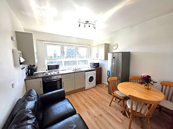 2 Bedroom Flat To Rent In Urquhart Road, City Centre, Aberdeen, AB24