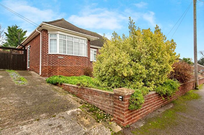 2 Bedroom Bungalow For Sale In Dobson Road, Gravesend, Kent, DA12