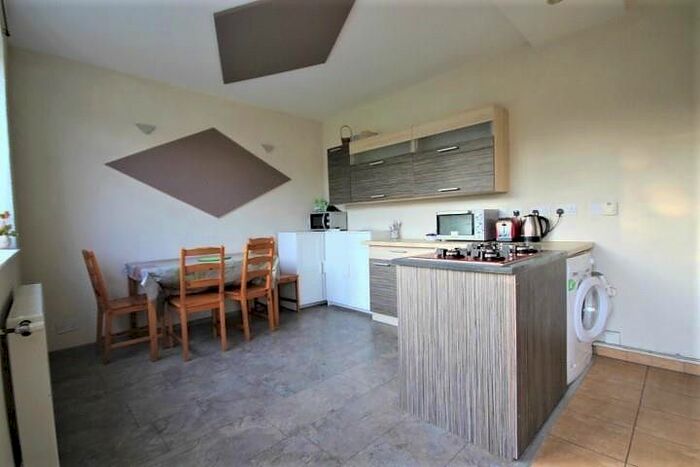 3 Bedroom Semi-Detached House To Rent In Percival Road, Feltham, Greater London, TW13