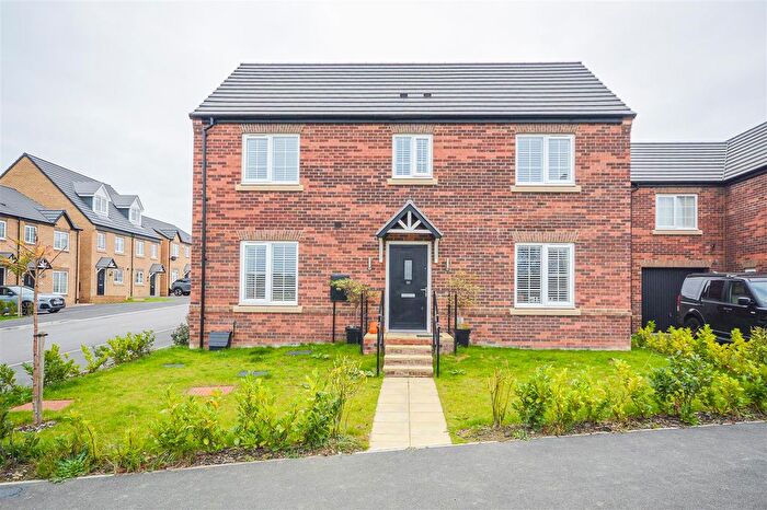 4 Bedroom Detached House For Sale In Colliers Road, Featherstone, Pontefract, WF7