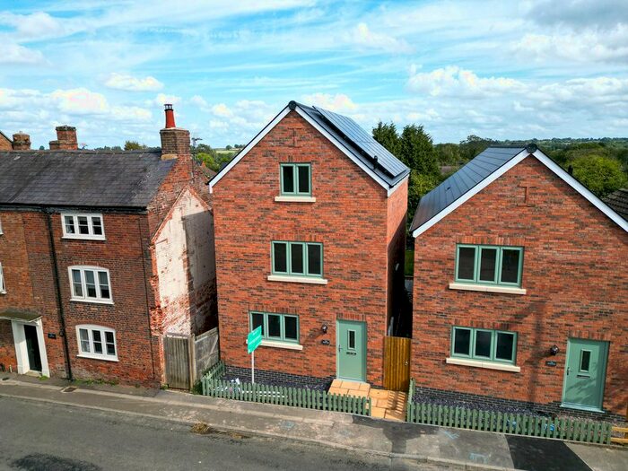 3 Bedroom Detached House To Rent In Main Road, Claybrooke Magna, LE17