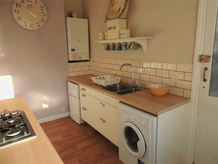 1 Bedroom Apartment To Rent In Aberdeen Road, Croydon, CR0