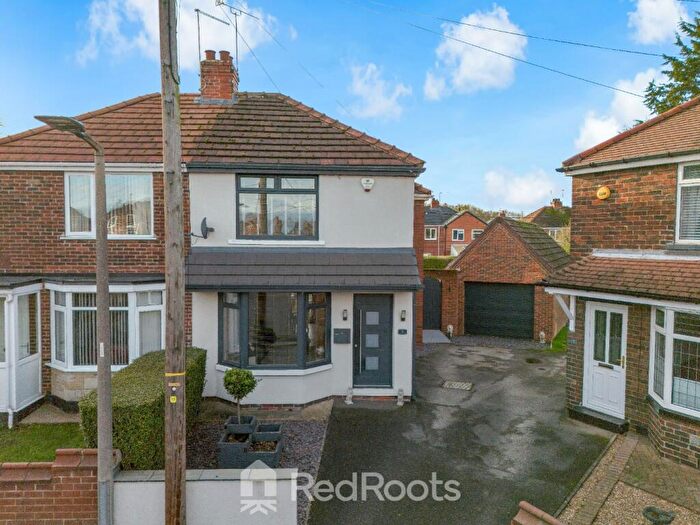 3 Bedroom Semi Detached House For Sale In Kingsley Avenue, Doncaster, South Yorkshire, DN5