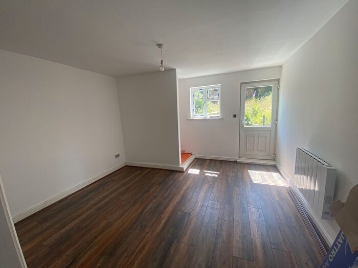 1 Bedroom Terraced House To Rent In Cherry Orchard Road, Handsworth Wood, Birmingham, B20