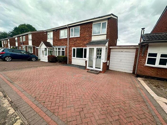 3 Bedroom Property To Rent In Rowan Way, Chelmsley Wood, Birmingham, B37