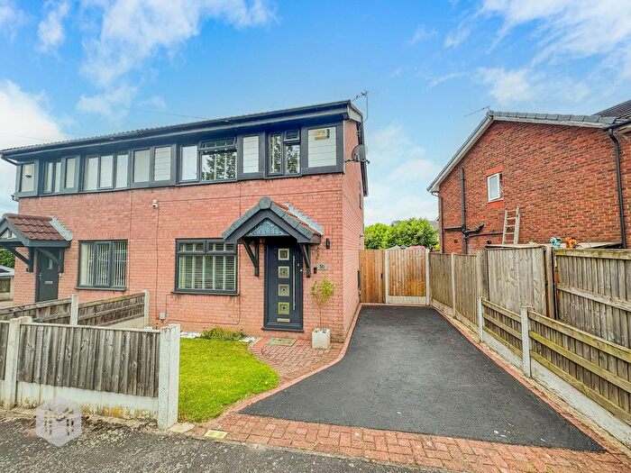 3 Bedroom Semi-Detached House For Sale In Howard Road, Culcheth, WA3